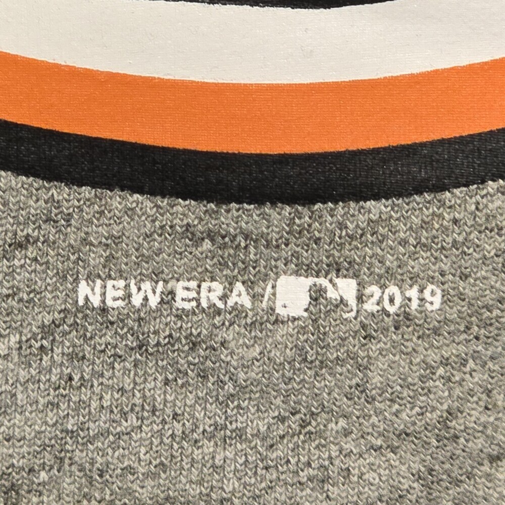 New Era SF Giants Cooperstown Crewneck Sweatshirt M Golden Gate 2019 - Picture 8 of 9